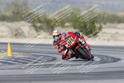 media/Jan-15-2026-Racers Edge (Thu) [[dfebeb70ab]]/3-B Group/Session 4 (Turn 5)/